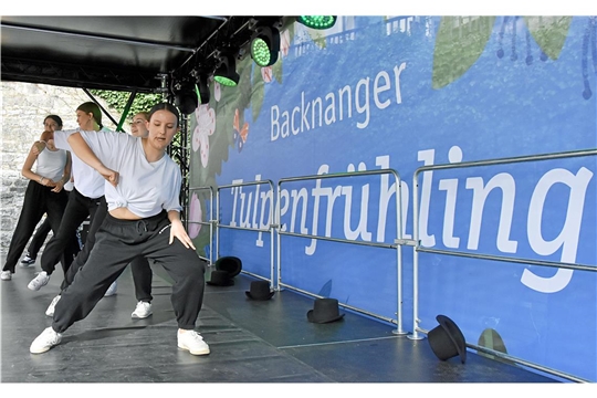 Auftritt TSG Backnang Tanzsport. Tulpenfrühling in Backnang 2024. SK
