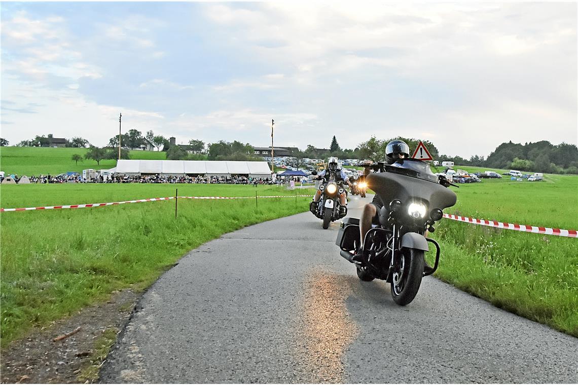 17. Motorradtreffen des MC Trailhof in Auenwald. SK