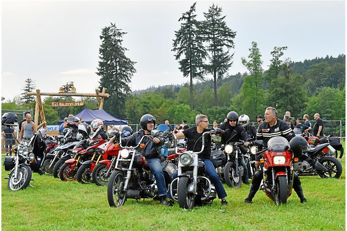 17. Motorradtreffen des MC Trailhof in Auenwald. SK
