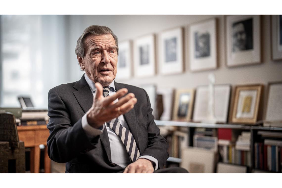 Schröder verteidigt Freundschaft zu Putin - Kreml erfreut