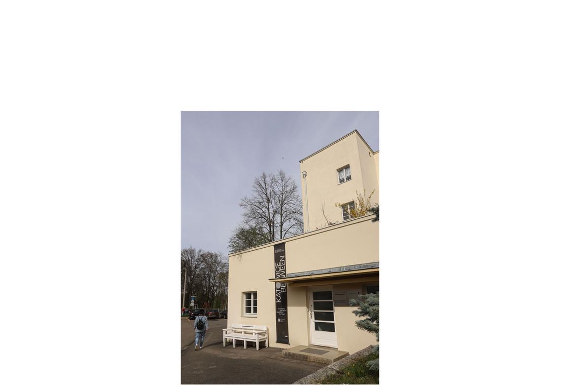 Das Land gibt auch Geld für  Peter Behrens Haus am Weißenhof. Dort  ist auch die Architekturgalerie untergebracht, die . . .