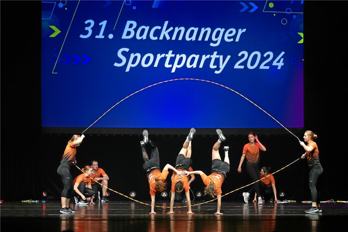 Rope Skipping // 31. Backnanger Sportparty am 1.3.2024 im Backnanger Bürgerhaus ...